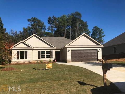 104 Kendall Ct, Perry, GA 31069 photo 1