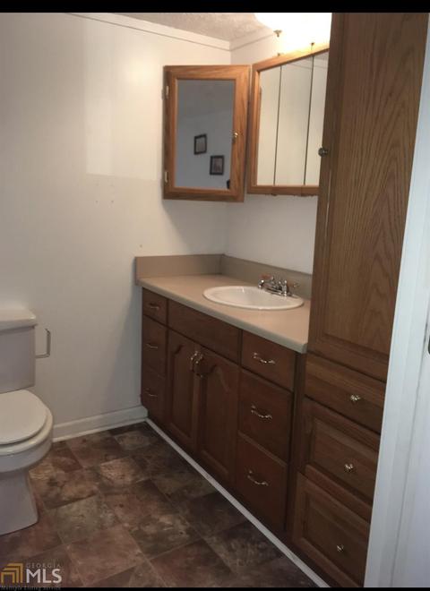 425 Valley Dr, Toccoa, GA 30577 photo 16
