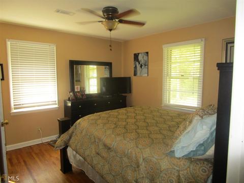 425 Valley Dr, Toccoa, GA 30577 photo 9
