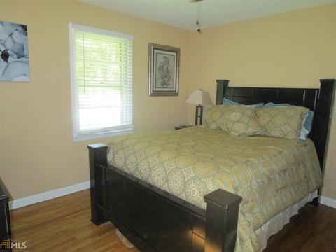 425 Valley Dr, Toccoa, GA 30577 photo 10