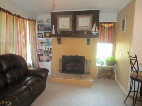 425 Valley Dr, Toccoa, GA 30577 photo 7