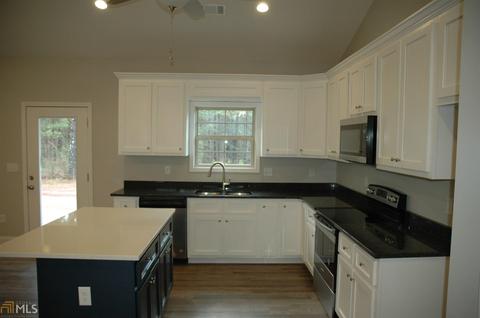 3469 Roanoke Rd, Lagrange, GA 30240 photo 2