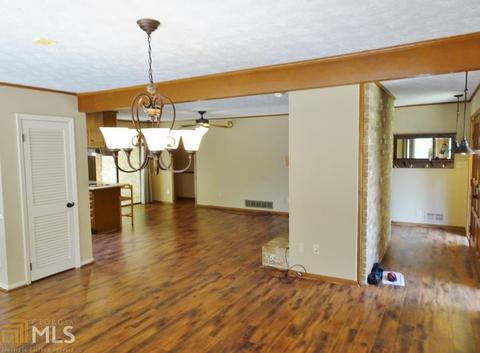 720 Mason Dr, Covington, GA 30014 photo 3