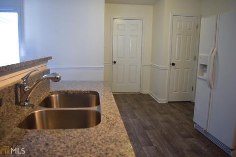 7240 Georges Way, Morrow, GA 30260 photo 8