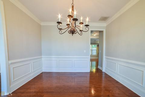 2948 Perimeter Cir, Buford, GA 30519 photo 7