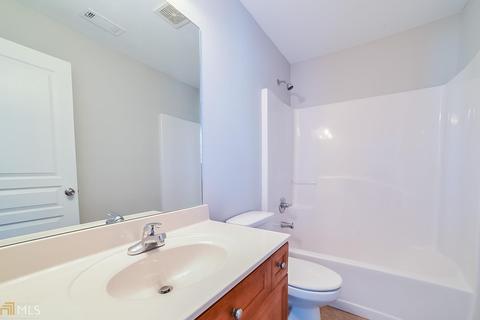 2948 Perimeter Cir, Buford, GA 30519 photo 18