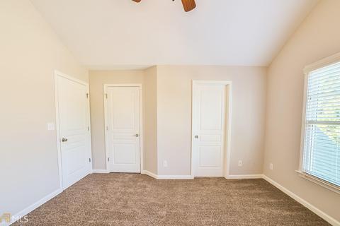 2948 Perimeter Cir, Buford, GA 30519 photo 17