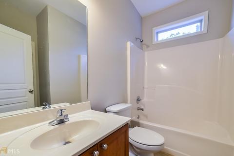 2948 Perimeter Cir, Buford, GA 30519 photo 24