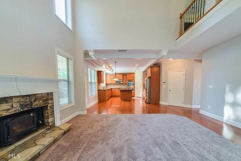 2948 Perimeter Cir, Buford, GA 30519 photo 10