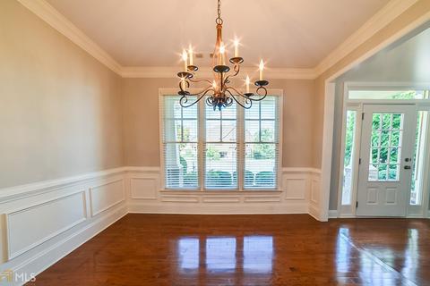 2948 Perimeter Cir, Buford, GA 30519 photo 6