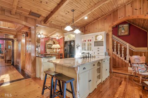 744 Hicks Rd, Toccoa, GA 30577 photo 7