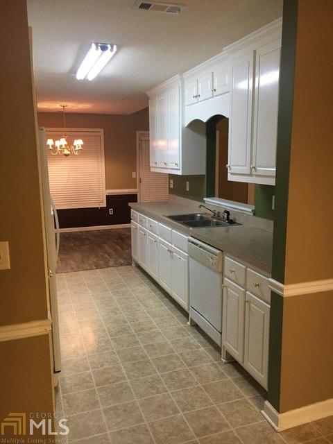 209 Revolutionary Dr, Hampton, GA 30228 photo 4