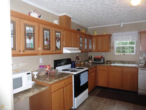 682 Carnes Creek Rd, Toccoa, GA 30577 photo 12