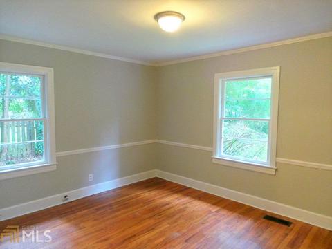 100 Saynor Cir, Lagrange, GA 30240 photo 12