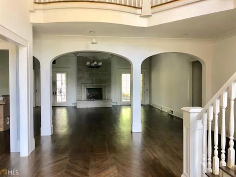 681 Trinity Pl, Suwanee, GA 30024 photo 8
