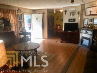 385 Shady Ln, Hull, GA 30646 photo 8