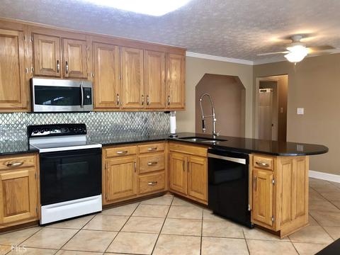 210 Dixie Trl, Covington, GA 30014 photo 16
