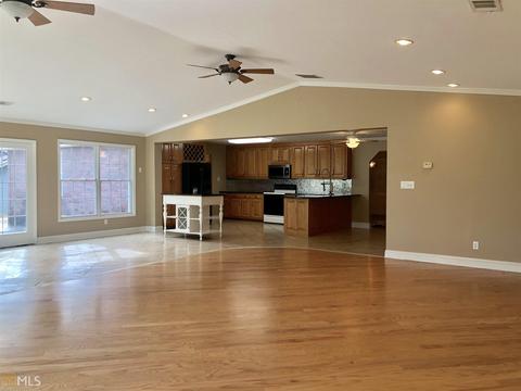 210 Dixie Trl, Covington, GA 30014 photo 13
