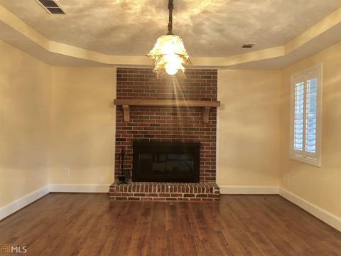 210 Dixie Trl, Covington, GA 30014 photo 18