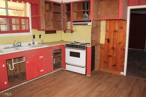 358 Hammett Rd, Lagrange, GA 30241 photo 3
