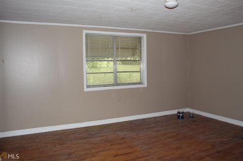 358 Hammett Rd, Lagrange, GA 30241 photo 8