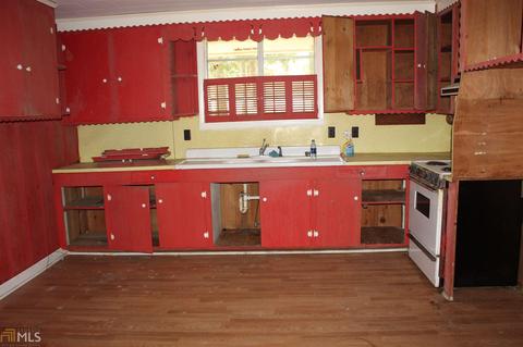 358 Hammett Rd, Lagrange, GA 30241 photo 4