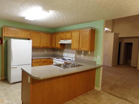 40 Hugh Dr, Covington, GA 30016 photo 5