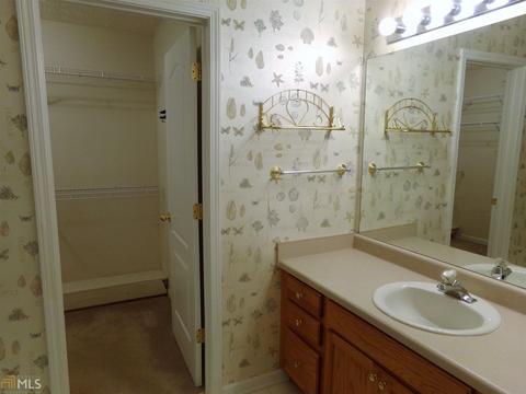 40 Hugh Dr, Covington, GA 30016 photo 9
