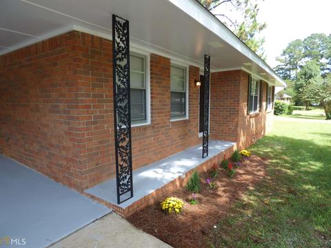 1216 Dove, Morrow, GA 30260 photo 8