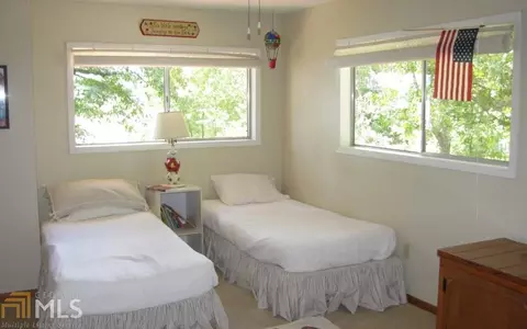 420 Walker Point Rd, Hayesville, NC 28904 photo 13