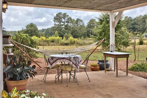 1201 Gilbert Rd, Bishop, GA 30621 photo 3