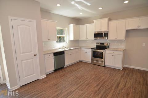 744 Stable View Loop, Dallas, GA 30132 photo 10