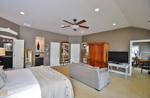 237 Christopher Dr, Gainesville, GA 30501 photo 11