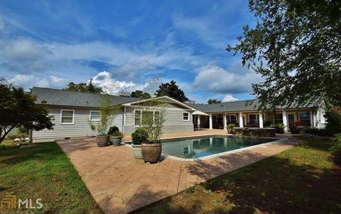 237 Christopher Dr, Gainesville, GA 30501 photo 2