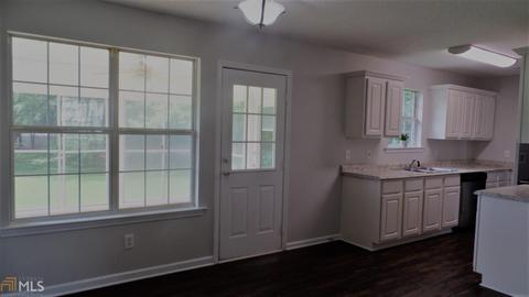 132 Royal Ct, Jackson, GA 30233 photo 11