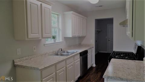 132 Royal Ct, Jackson, GA 30233 photo 6