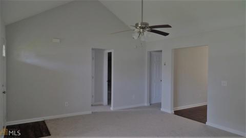 132 Royal Ct, Jackson, GA 30233 photo 2