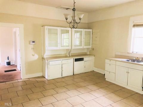 803 Juniper St, Lagrange, GA 30240 photo 2
