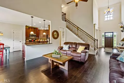 110 Feather Ln, Jackson, GA 30233 photo 3