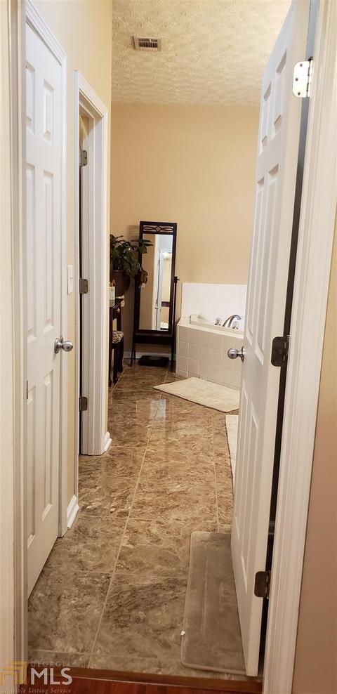 327 Hickory Rd, Jackson, GA 30233 photo 12