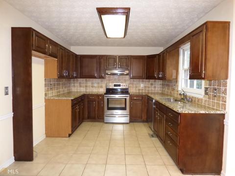 586 Farmbrook Trl, Kennesaw, GA 30144 photo 6