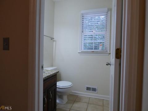 586 Farmbrook Trl, Kennesaw, GA 30144 photo 14