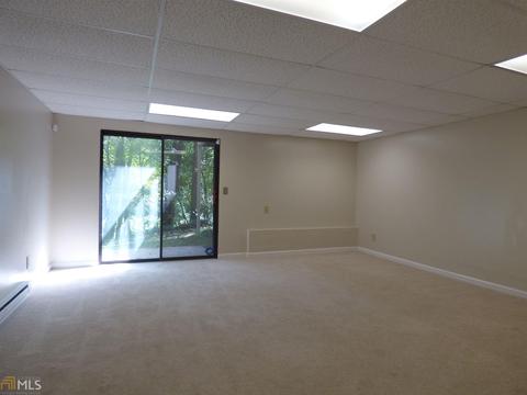 586 Farmbrook Trl, Kennesaw, GA 30144 photo 29