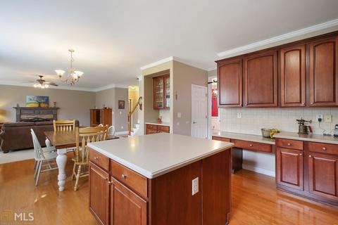 932 Redstone Trl, Dacula, GA 30019 photo 7