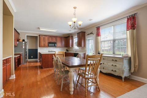 932 Redstone Trl, Dacula, GA 30019 photo 4