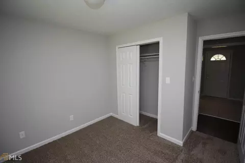 216 E Hillside Dr, Lagrange, GA 30240 photo 8