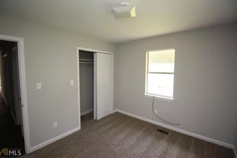 216 E Hillside Dr, Lagrange, GA 30240 photo 13
