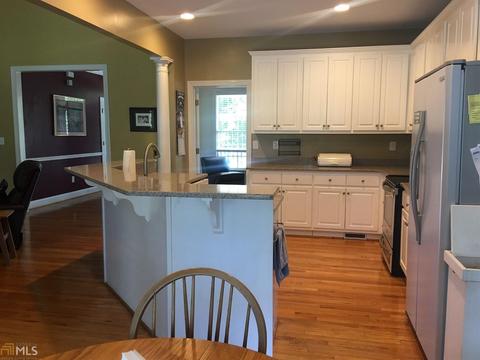 2048 Windfield Dr, Monroe, GA 30655 photo 4