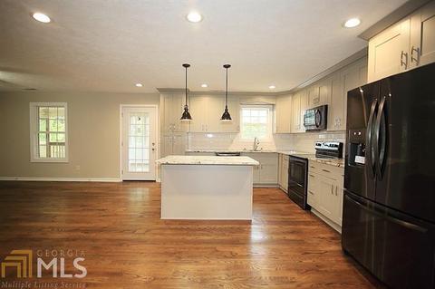 135 Tower Ter, Cornelia, GA 30531 photo 6