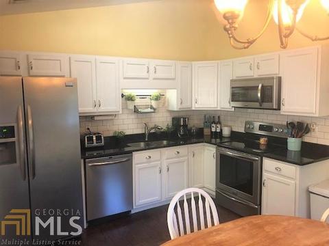 106 Hampton Green Dr, Lagrange, GA 30240 photo 6